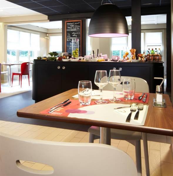 Kyriad Honfleur - La Riviere Saint Sauveur Ngoại thất bức ảnh
